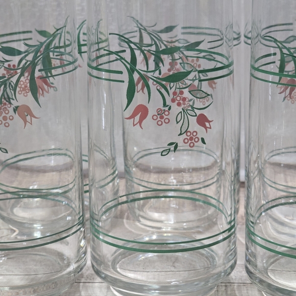 VINTAGE CORELLE DRINKING GLASS SET OF 6 ROSEMARIE TULIP PATTERN BY CORNING EUC - Picture 1 of 12